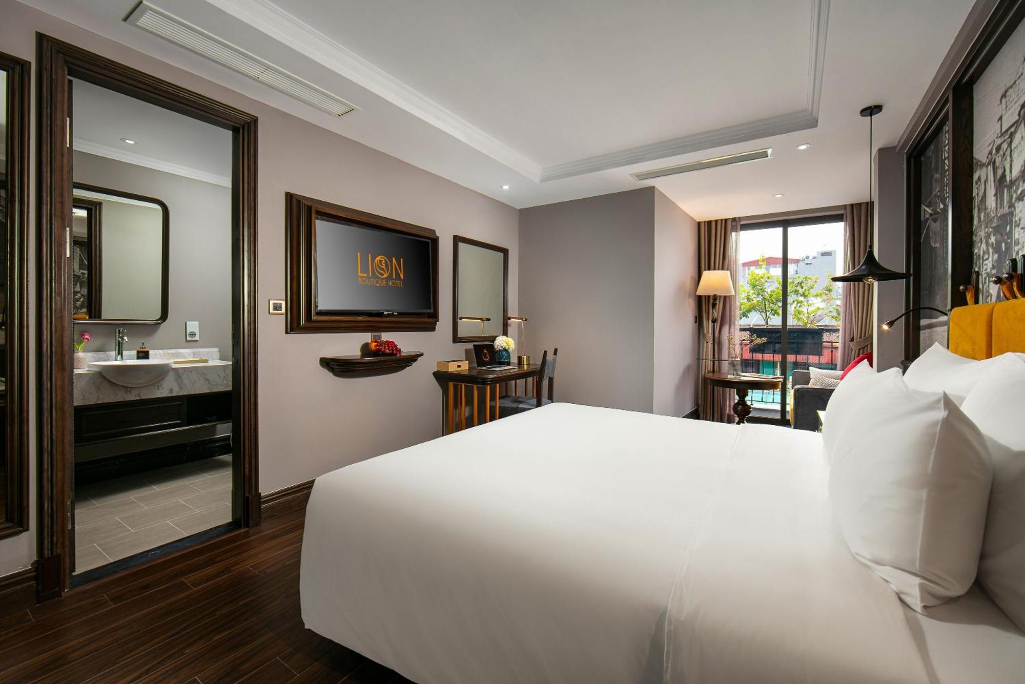 Lion Boutique & Khách sạn