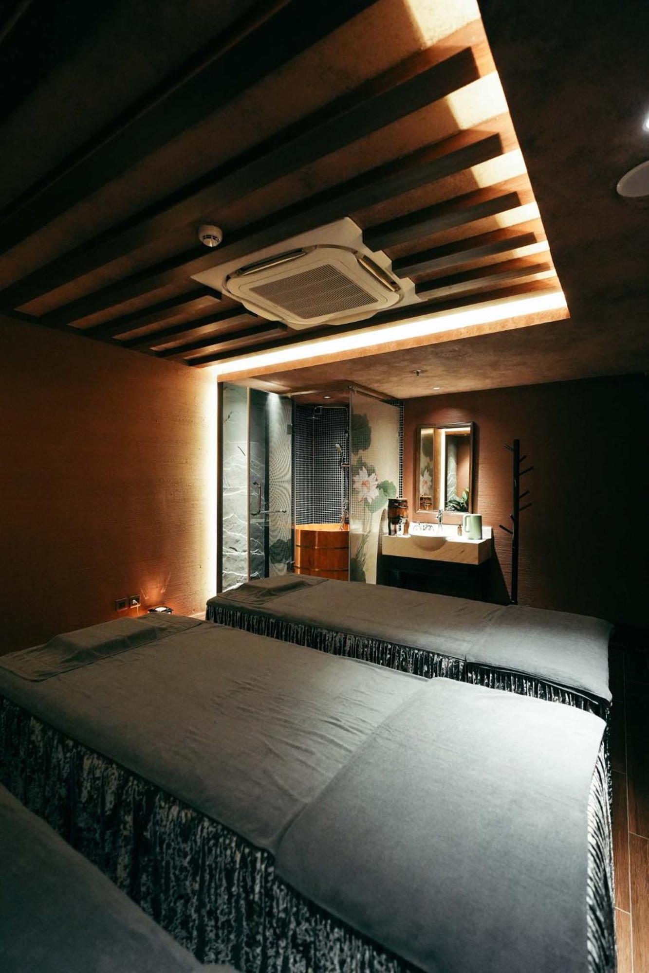 Lion Boutique & 4* Hà Nội